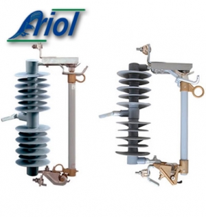 Caja y porta fusible de pol&iacute;mero